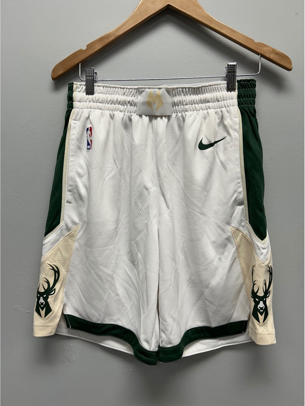 Nike Milwaukee Bucks NBA Basketball Shorts